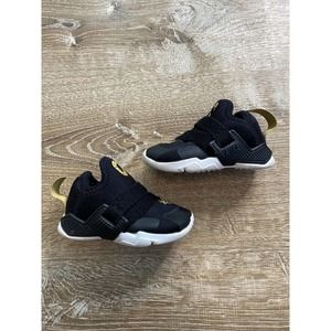 NIKE Black Gold Baby Huarache Shoes 4 Toddler
